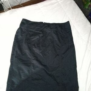 H&M Classic Black Pencil Skirt